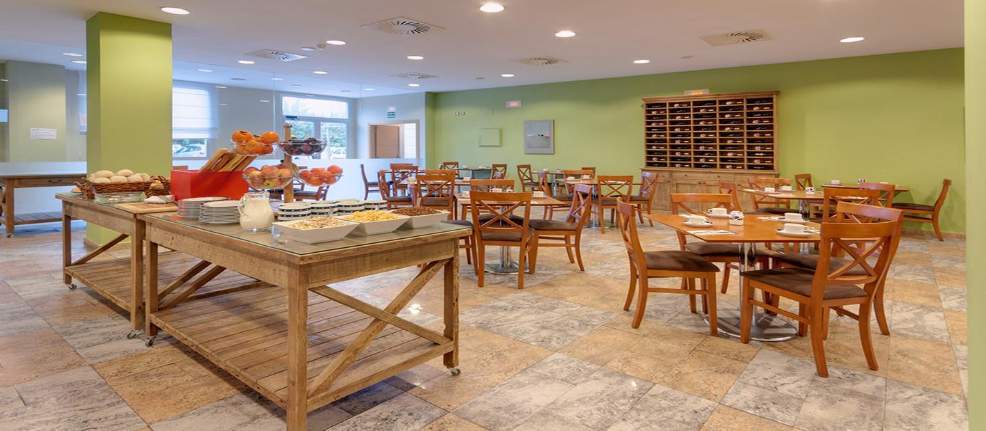 Ramada By Wyndham Valencia Almussafes Hotel Eksteriør billede